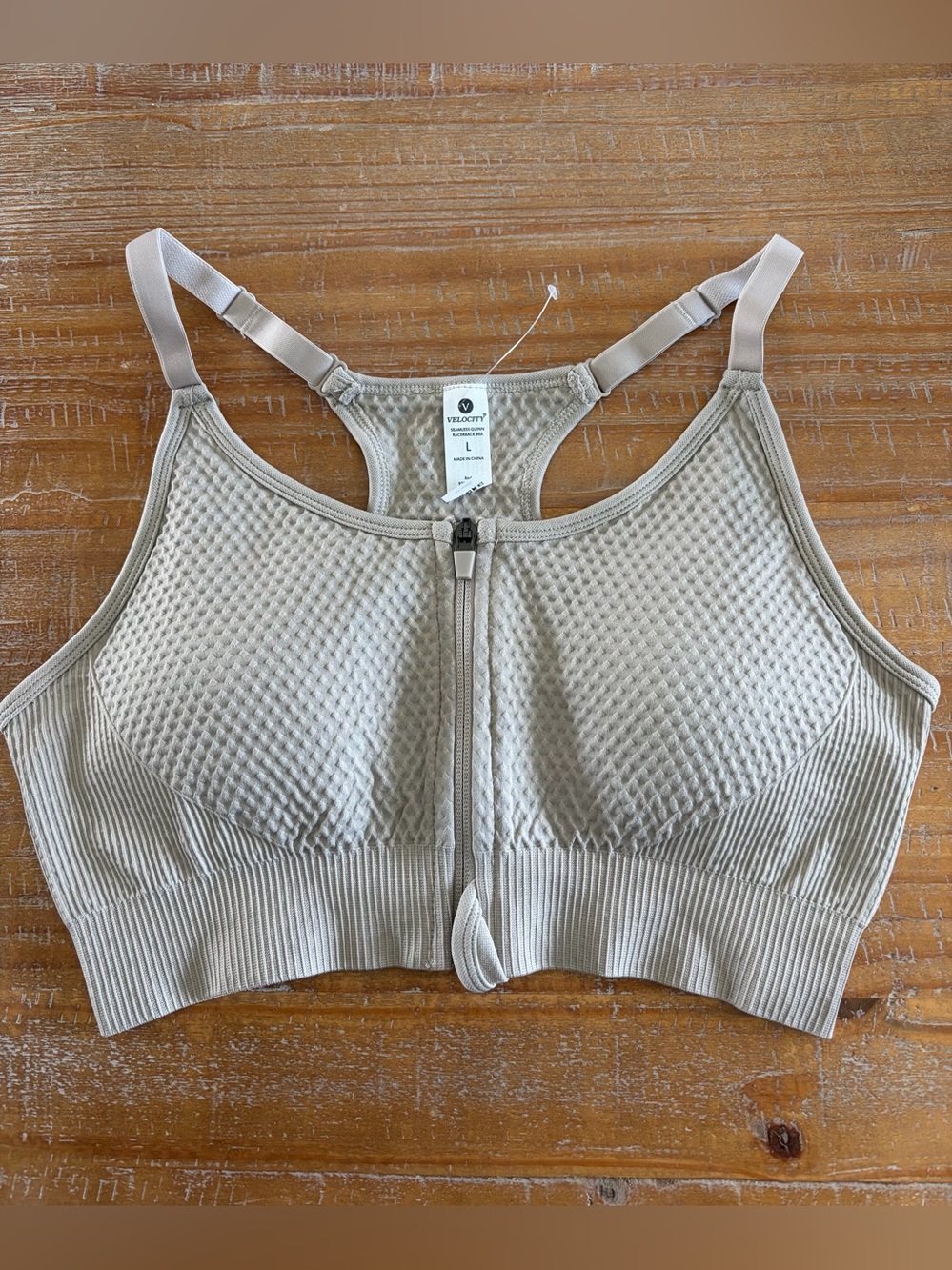 Velocity Sports Bra Women’s Size Large Beige Seamless Quinn Racetrack Zip Front